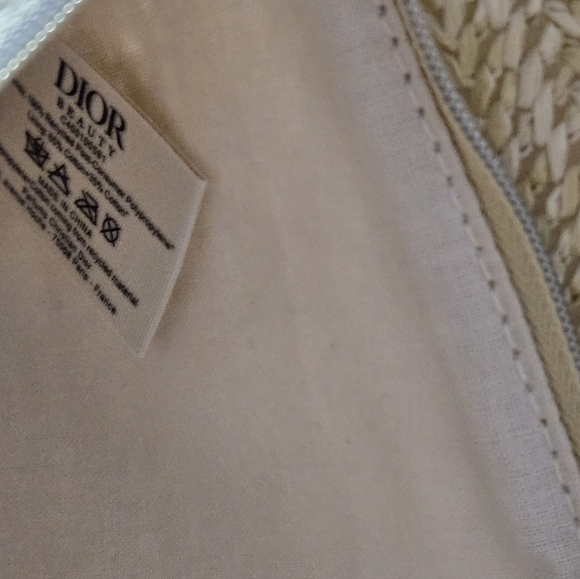 NWOT CHRISTIAN DIOR BEAUTY RAFFIA TROUSSE WICKER POUCH - Picture 6 of 6